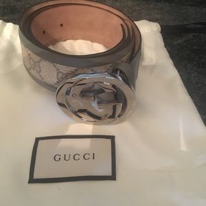 Gucci belt unisex